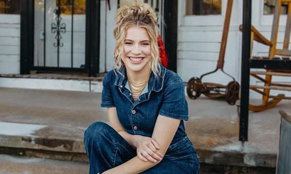 Hannah Harper - American Idol Season 24 Contestant in 2026
